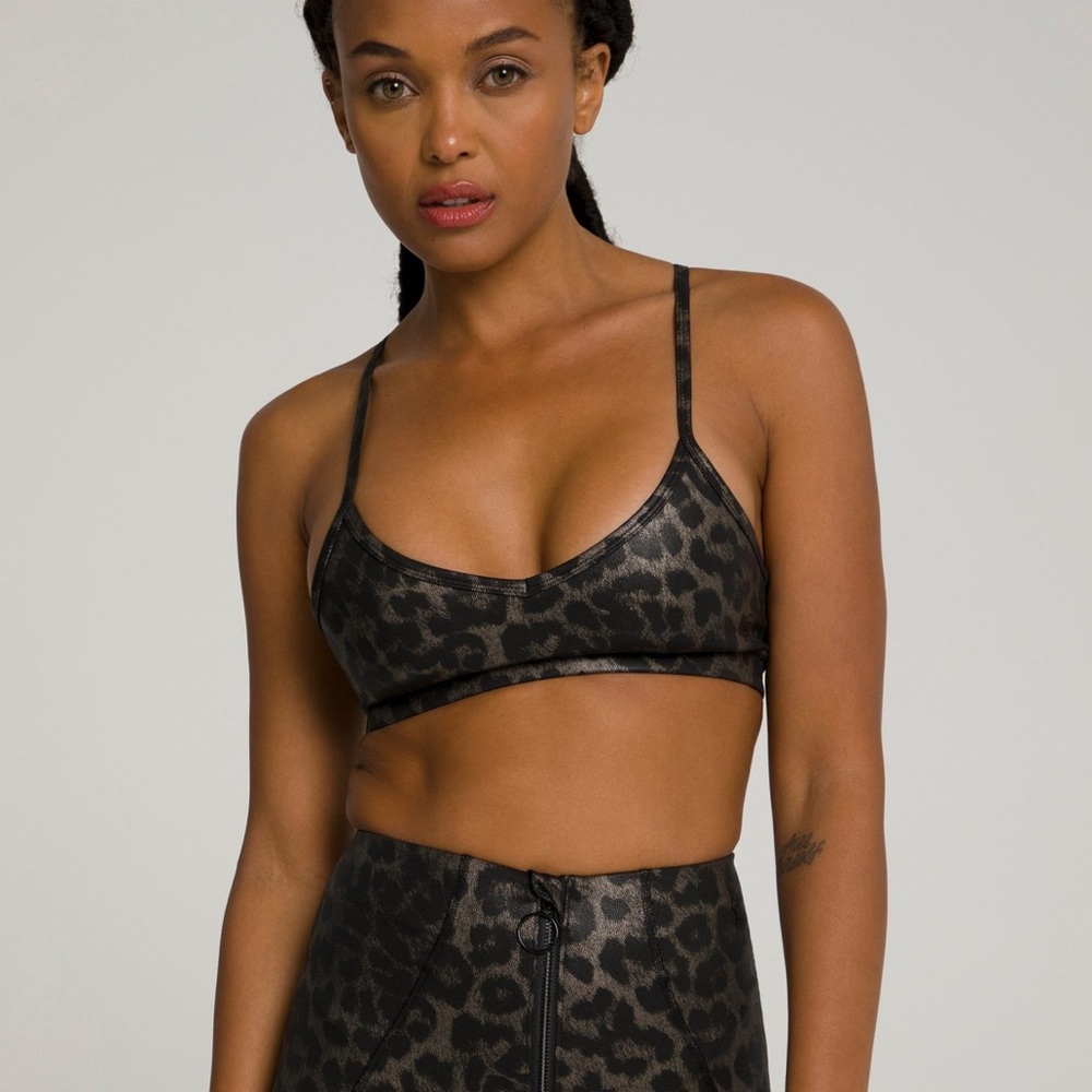 Good American Black and Gray Metallic Leopard Sports Bra